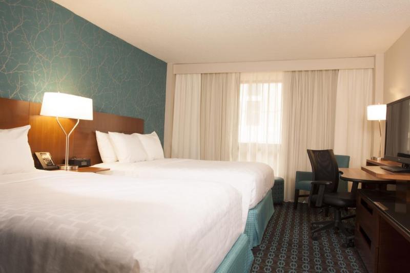 Fairfield Inn & Suites By Marriott Charlotte Uptown Екстериор снимка