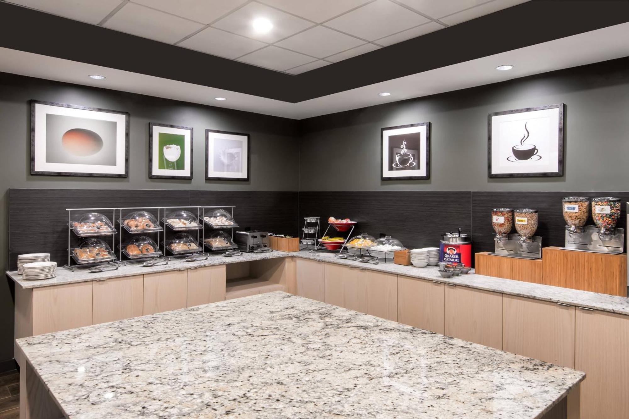Fairfield Inn & Suites By Marriott Charlotte Uptown Екстериор снимка