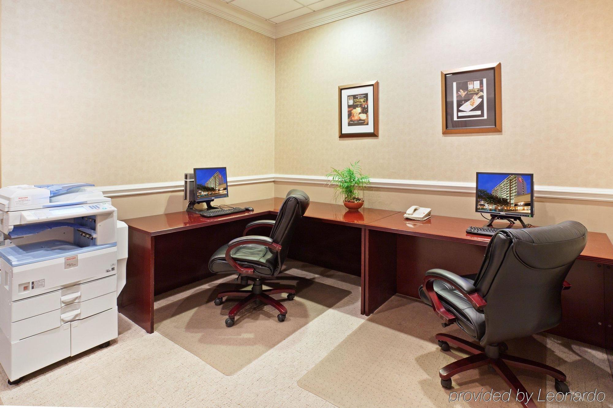 Fairfield Inn & Suites By Marriott Charlotte Uptown Екстериор снимка