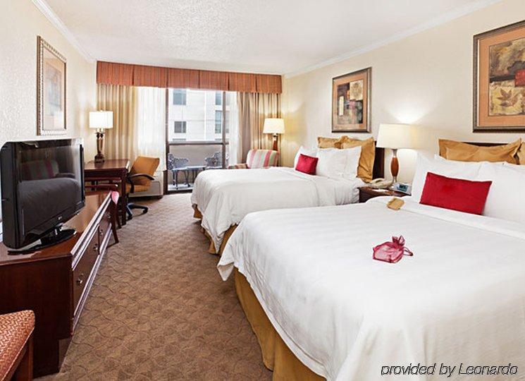 Fairfield Inn & Suites By Marriott Charlotte Uptown Екстериор снимка